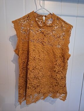 Nanette Lepore Mustard Yellow Floral Crochet Lace Mockneck Top - Size L VGC